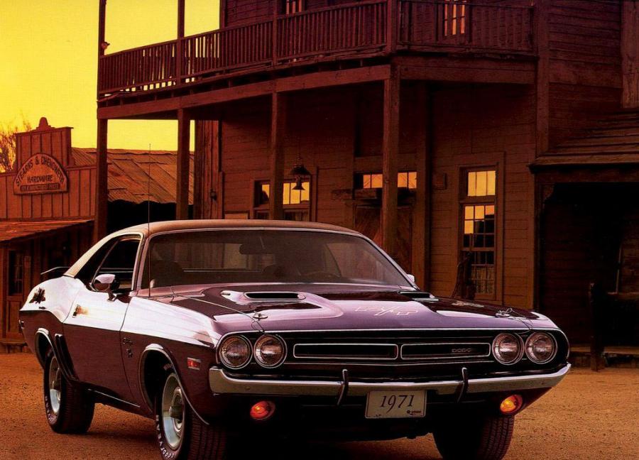  Dodge Challenger R/T 1971 года  (фото 7 из 15)